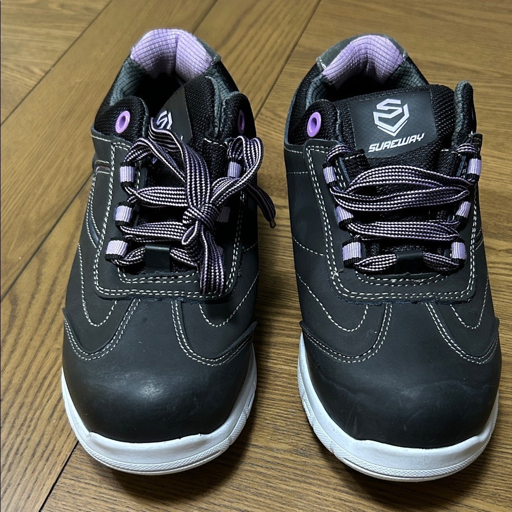 Women's‎ construction shoes Black and Purple